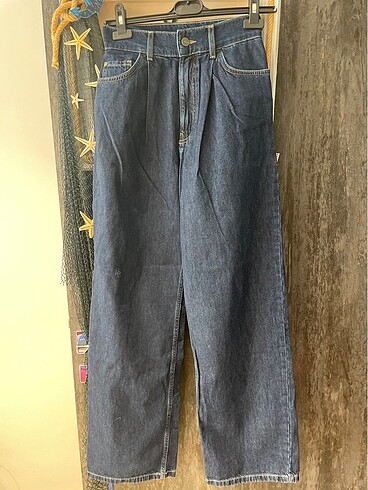 Yeni kullanılmadı kot pantalon ince kumaş