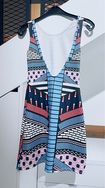 Kısa elbise - Görsel 2