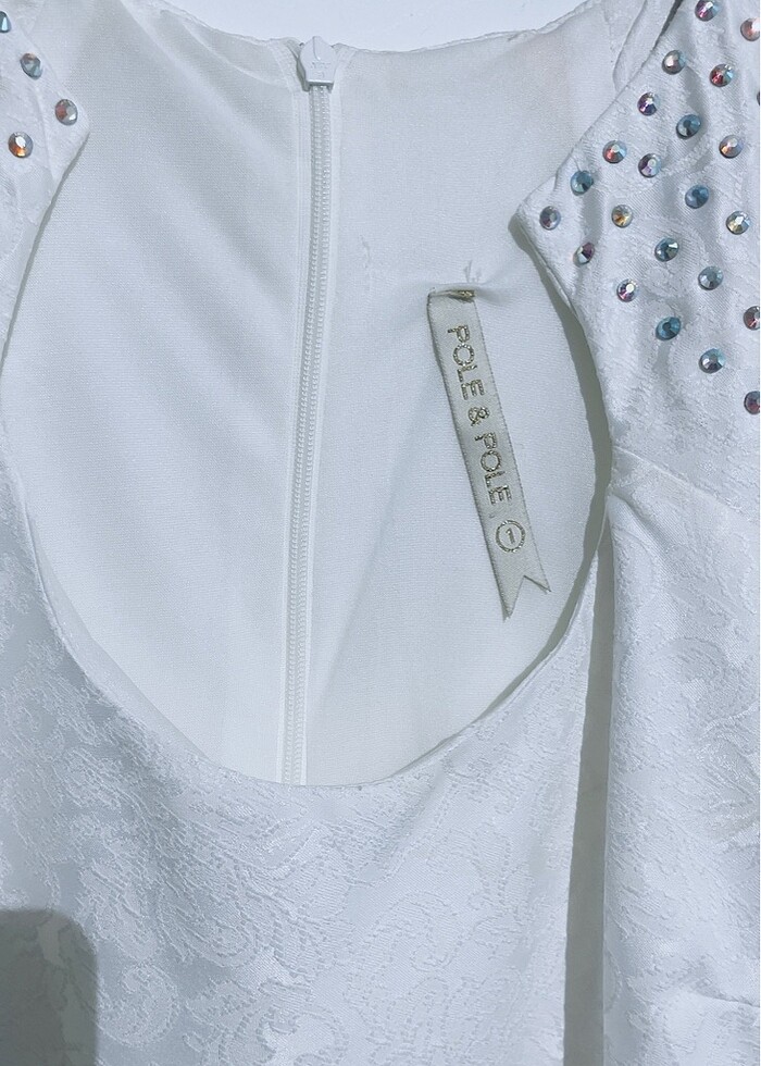 Yaka taşlı elbise - Görsel 5