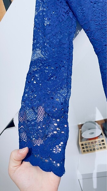 Yeni etiketli saks mavisi dantel elbise - Görsel 7