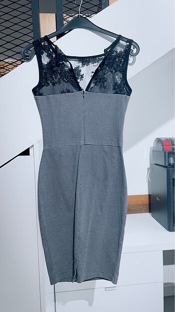 Elbise bir kere kullanıldı - Görsel 5