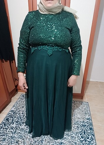 48 Beden yeşil Renk Yeşil puanlı elbise