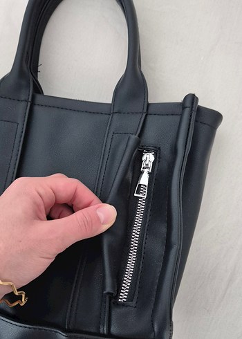 Fermuarlı Siyah Deri Kadın Çantası - Görsel 2