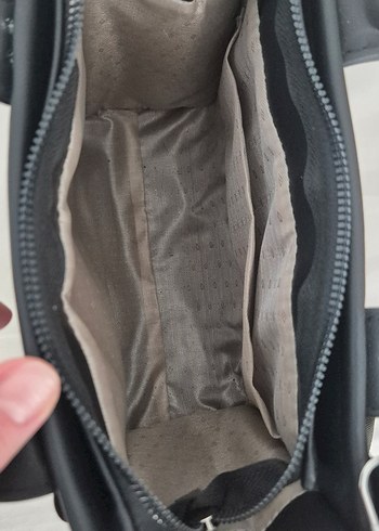 Fermuarlı Siyah Deri Kadın Çantası - Görsel 3