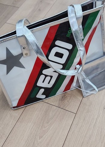 Fendi Seffaf Plaj cantasi