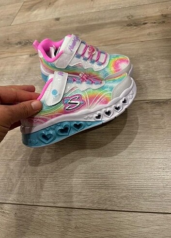 28 Beden Skechers kiz çocuk ayakkabı