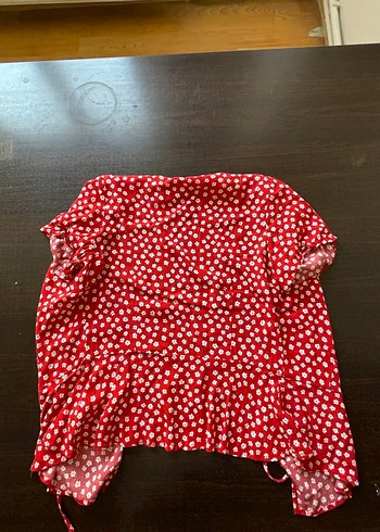 Kırmızı V Yakalı Fırfırlı mango bluz - Görsel 4