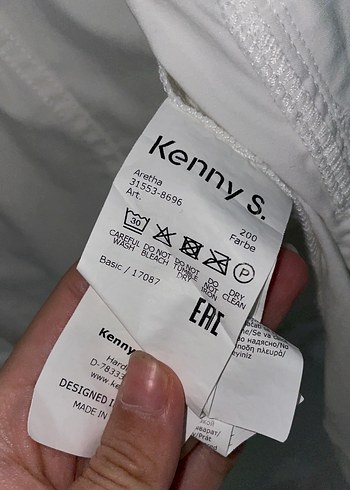 Düğmeli Beyaz Kadın Ceket - Görsel 4