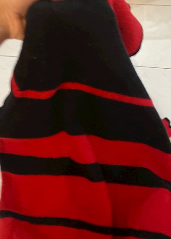 Kırmızı Boğazlı Triko yün Kazak - Görsel 3