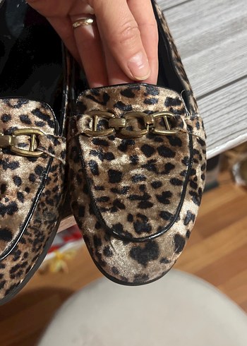 Kahverengi Leopar Desenli Tokalı Kadın Babet - Görsel 2