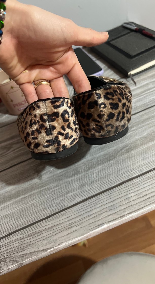 Kahverengi Leopar Desenli Tokalı Kadın Babet - Görsel 4