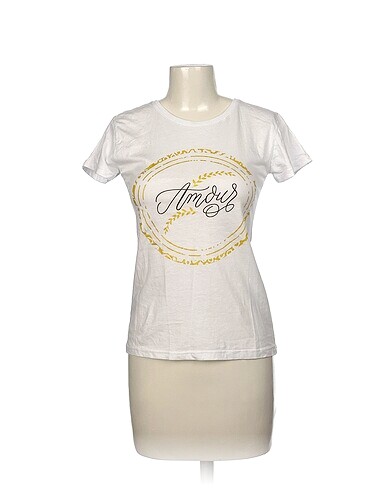 Diğer T-shirt %70 İndirimli.