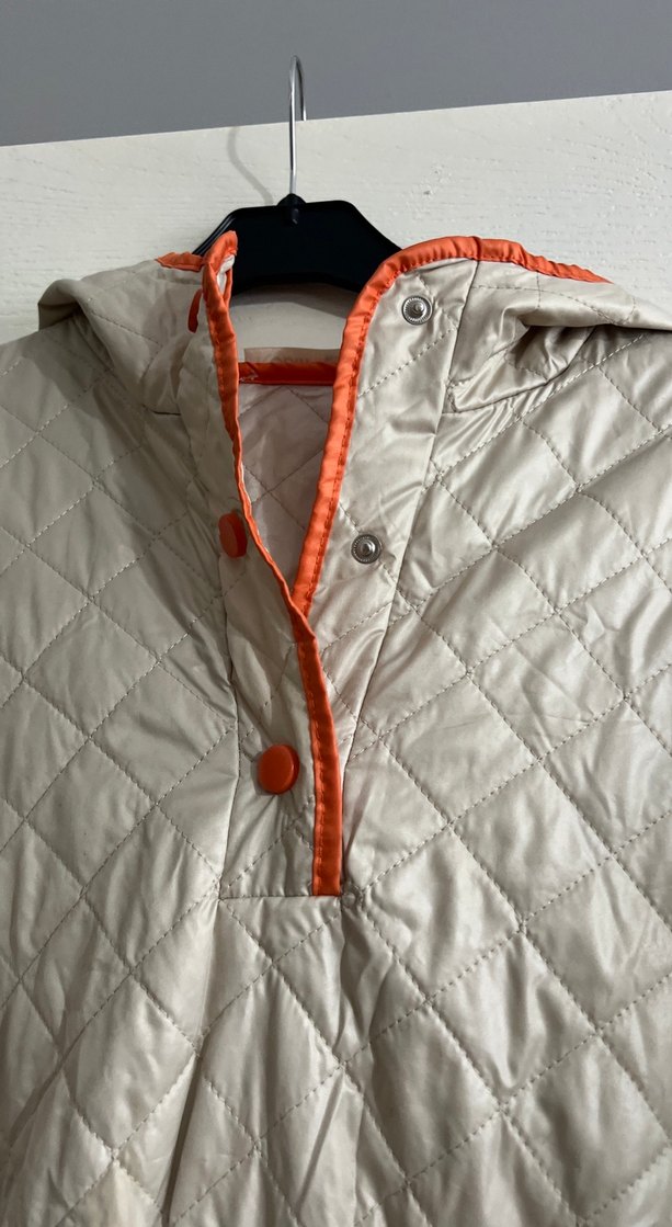 Kapüşonlu Düğmeli Gri Kadın Ceket - Görsel 4