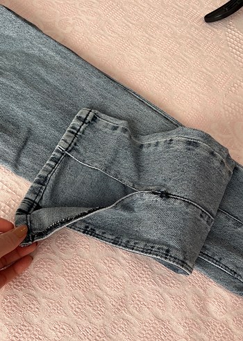 Gri Bol Kesim Kadın Denim Pantolon - Görsel 4