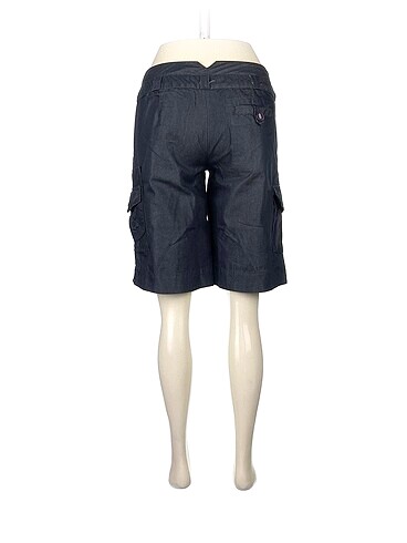 36 Beden PreLoved Bermuda / Kapri %70 İndirimli.