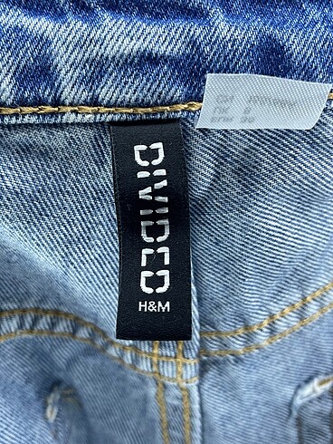 36 Beden çeşitli Renk H&M Jean / Kot %70 İndirimli.