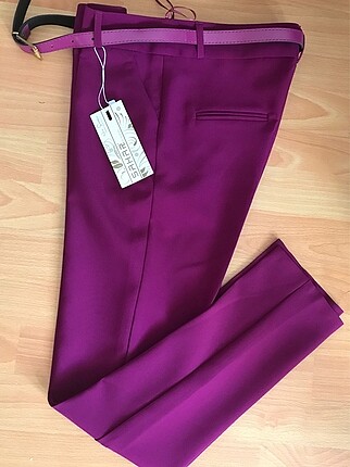 Sıklamen kemerli kumaş pantalon#Yeni