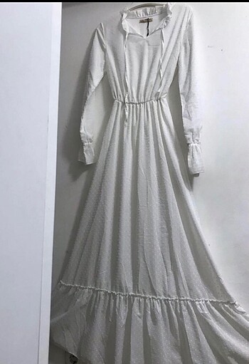 36 Beden Beyaz damla güpürlü şahane uzun elbise#Yeni etiketli