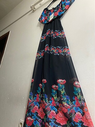 36 Beden Zara öodelŞifon çiçekli madonna yaka elbise#yeni etiketli