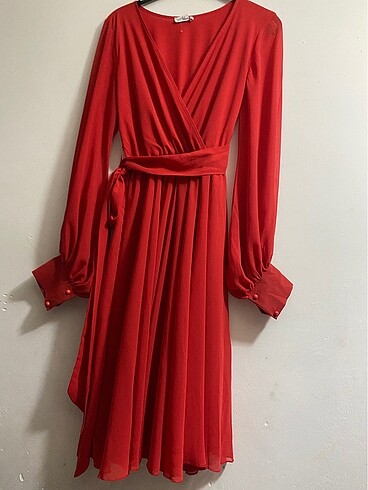Zara Zara kodel kruvaze kuşaklı şahane şigon elbise#Yeni etikwtl