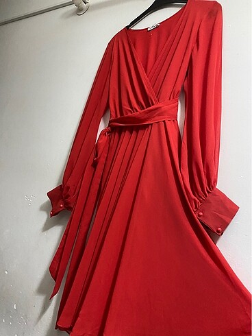 40 Beden Zara kodel kruvaze kuşaklı şahabe şifon elbise#Yeni etiketli
