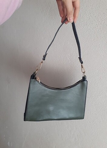 Stradivarius Haki baget kol çantası