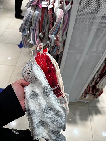 LC Waikiki Bot ve çorap