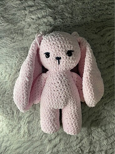 Amigurumi Pembik Tavşan