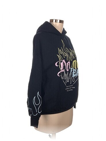 Bershka Bershka Sweatshirt %70 İndirimli.
