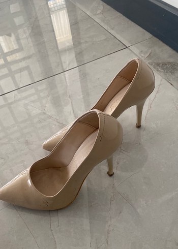 37 Beden Bej Rugan Stiletto Topuklu Kadın Ayakkabı