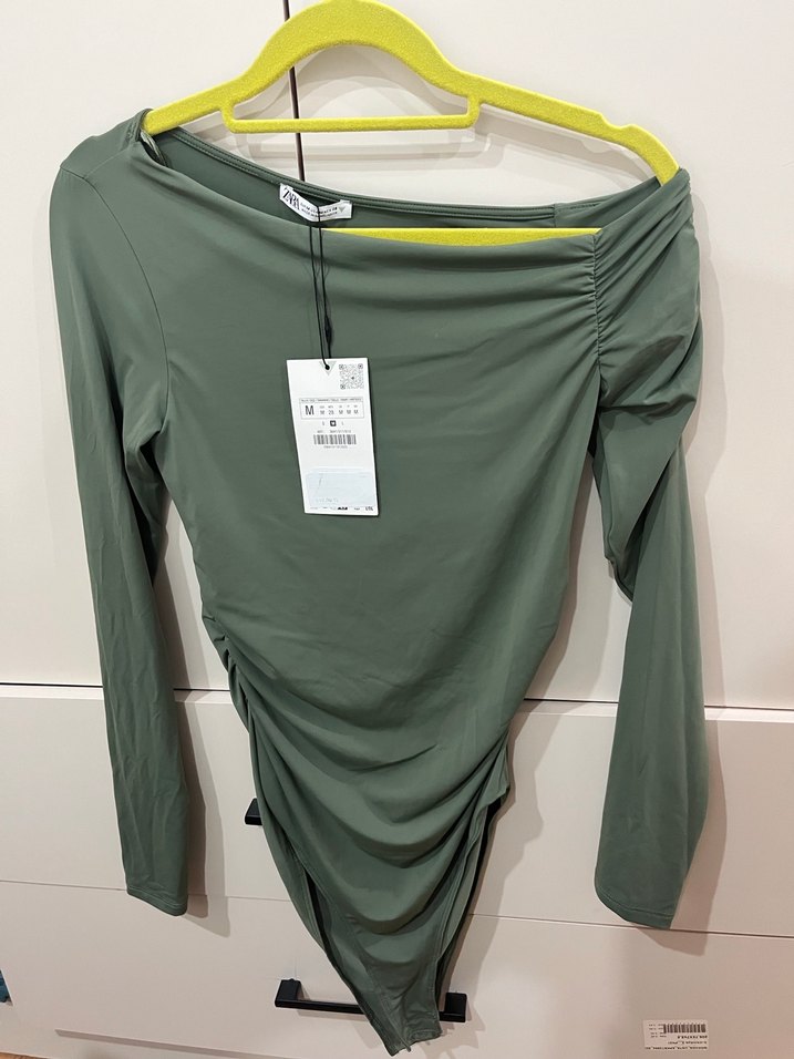 Tek Omuz Drapeli Haki Kadın Bluz - Görsel 2