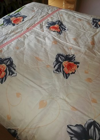 Yatak Örtüsü. Yeni. Çift kişilik. İki taraf desenli. - Görsel 2