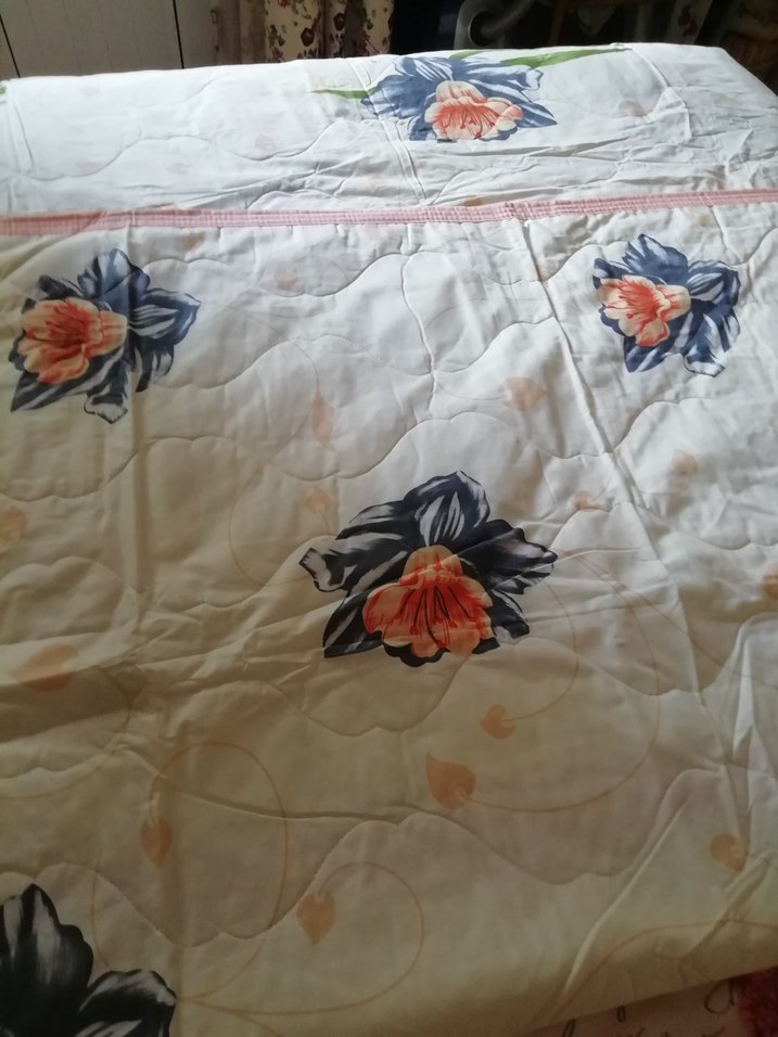 Yatak Örtüsü. Yeni. Çift kişilik. İki taraf desenli. - Görsel 4