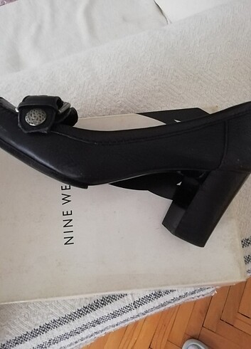 Nine West 37,5