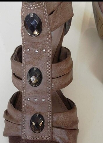 Bayan 38 numara ayakkabı. - Görsel 4