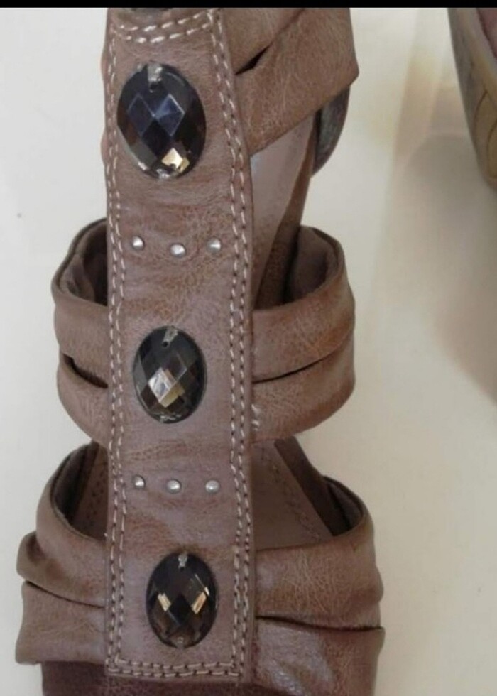 Bayan 38 numara ayakkabı. - Görsel 4