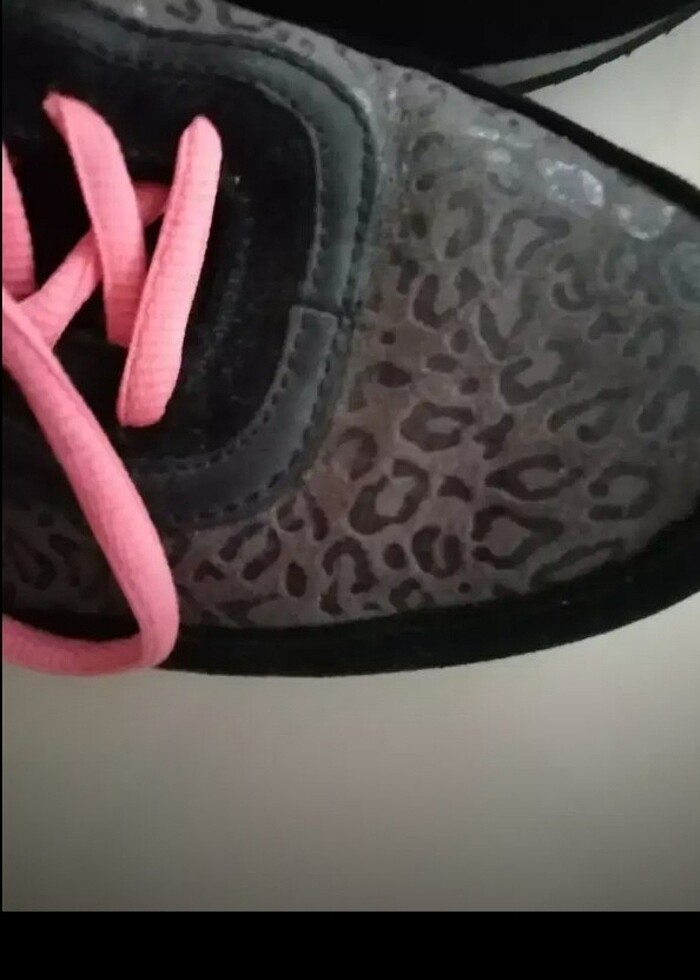 Bayan 40 numara spor ayakkabı. - Görsel 2