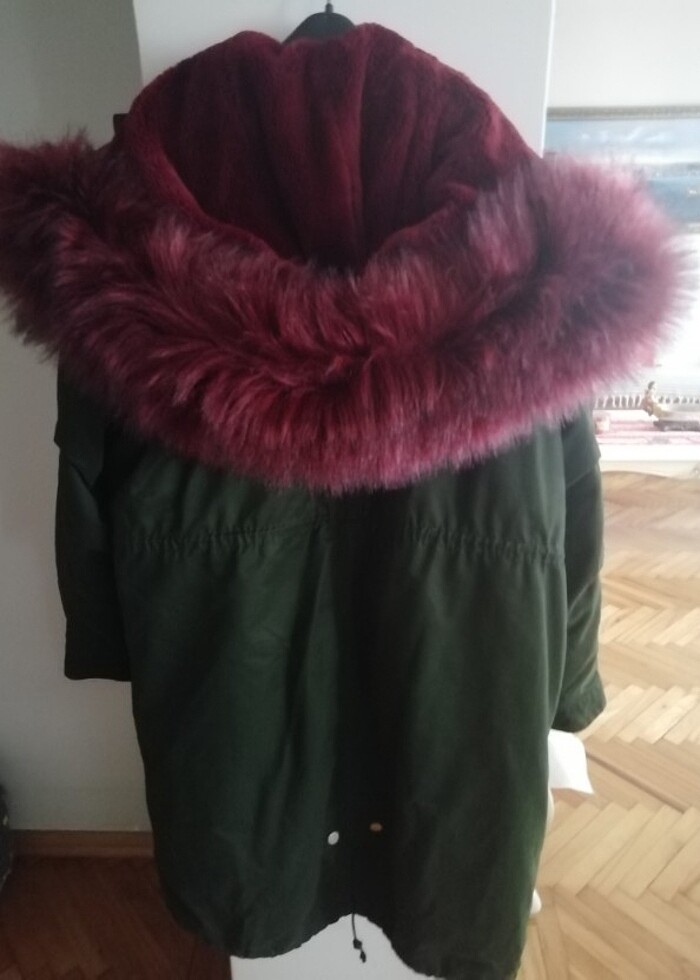 Mango içi fermuarlı kürklü Kaban. - Görsel 5