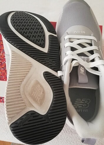 New Balance Bayan spor ayakkabı. - Görsel 6