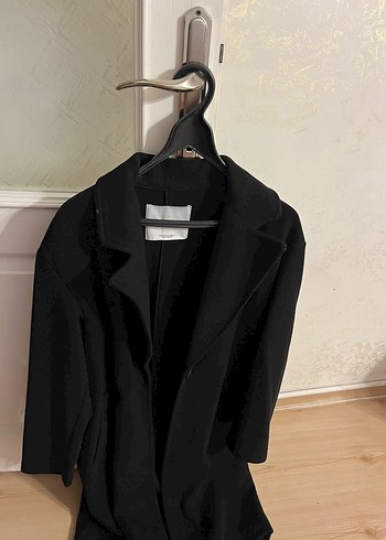 Siyah Tek Düğmeli Uzun Kaban bershka - Görsel 3