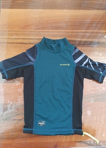 Decathlon bebek uv olaian mayo üst