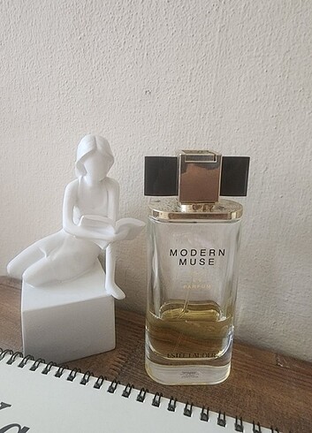 Estee Lauder Modern Muse Parfüm