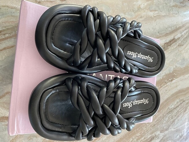Nişantaşı shoes siyah terlik