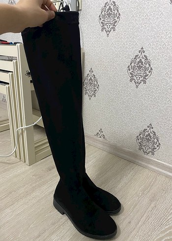 Siyah Süet Dizüstü çizme - Görsel 2