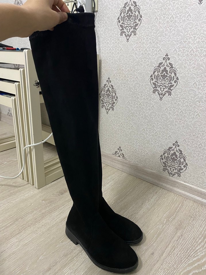 Siyah Süet Dizüstü çizme - Görsel 2