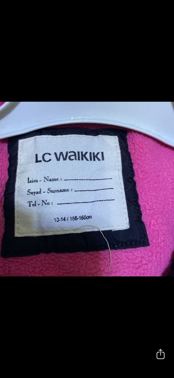 LCW Kapüşonlu Renkli Kürk Detaylı Kız Mont - Görsel 4