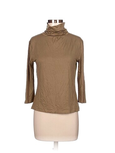 Zara Bluz %70 İndirimli.