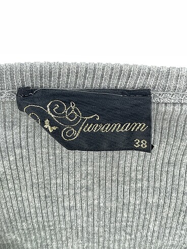 38 Beden gri Renk Tuvanam Bluz %70 İndirimli.