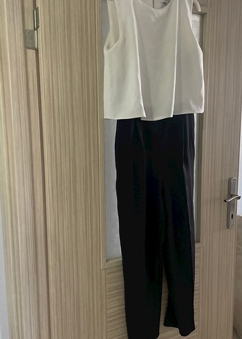 Zara İpekyol tulum