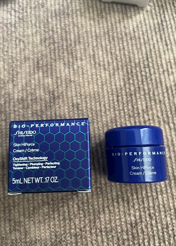 Shiseido Bio-Performance Parlatıcı Krem 5ml - Görsel 2